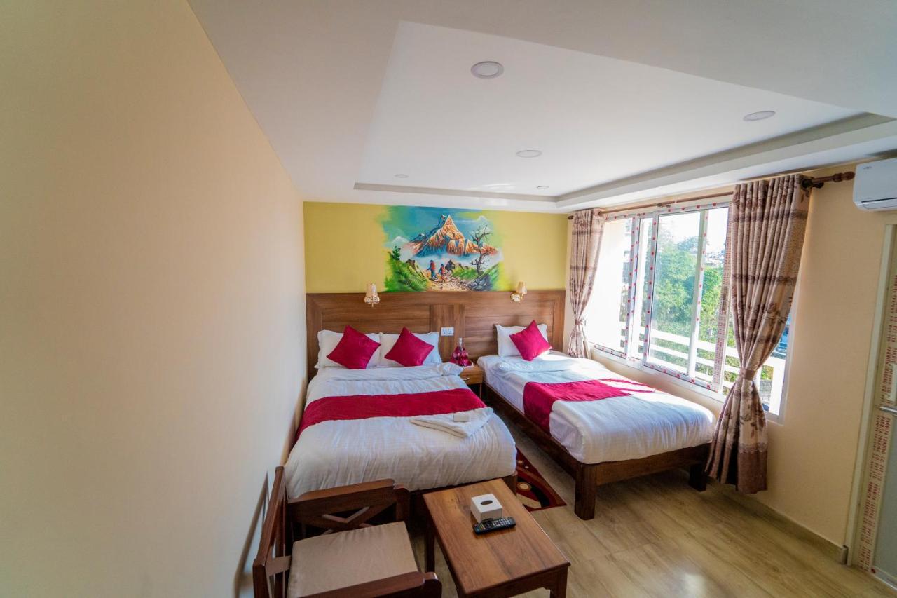 Hotel Royal Image Pokhara Kültér fotó