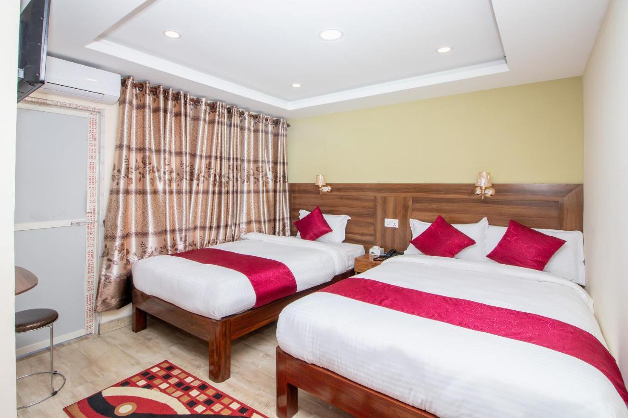 Hotel Royal Image Pokhara Kültér fotó
