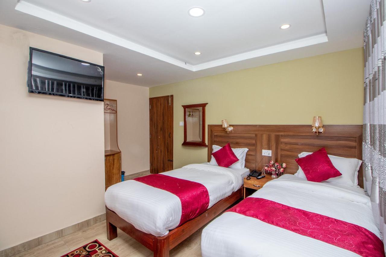 Hotel Royal Image Pokhara Kültér fotó