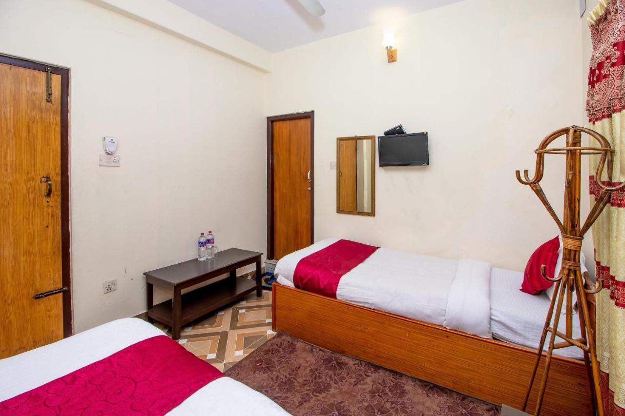 Hotel Royal Image Pokhara Kültér fotó