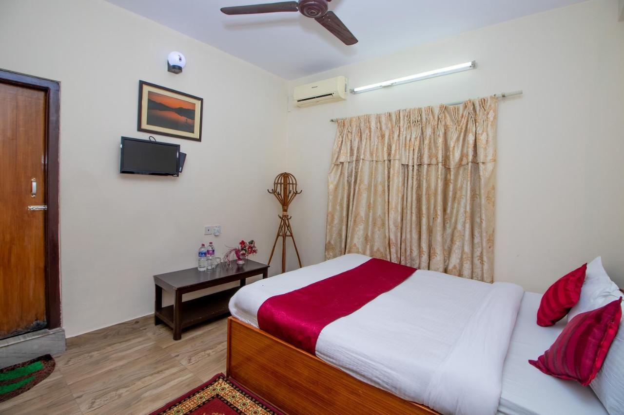 Hotel Royal Image Pokhara Kültér fotó